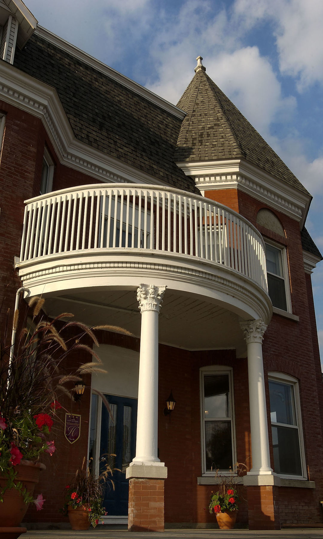 Auberge Montebello Exterior photo